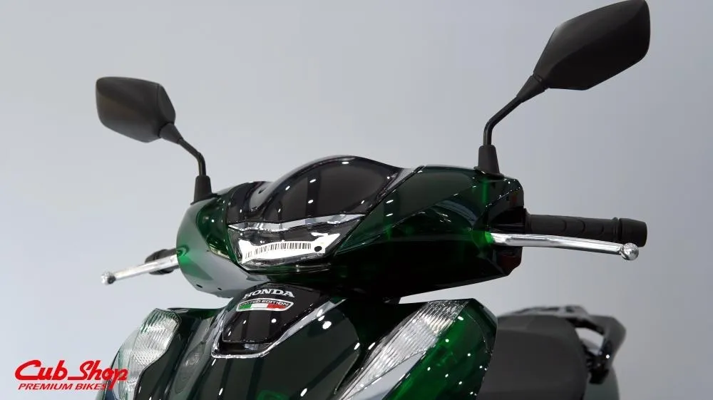 SH125i Vetro nhập khẩu Ý