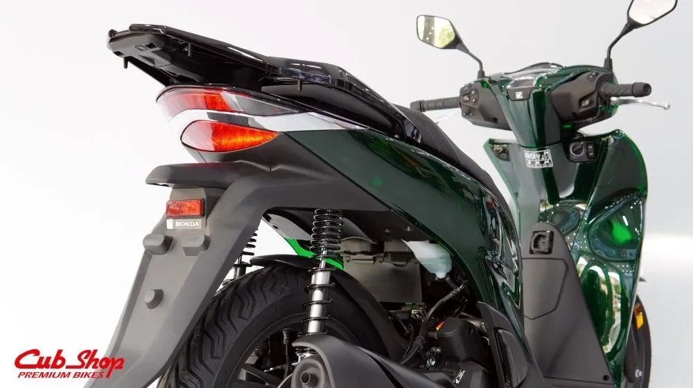 SH125i Vetro nhập khẩu Ý