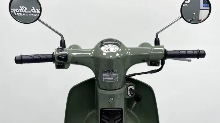 Honda Super Cub 110 Thái Lan -Yên liền siêu đẹp