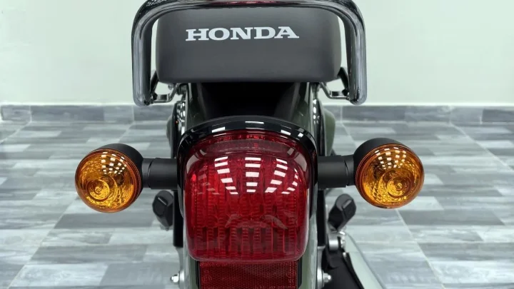 Honda Super Cub 110 Thái Lan -Yên liền siêu đẹp