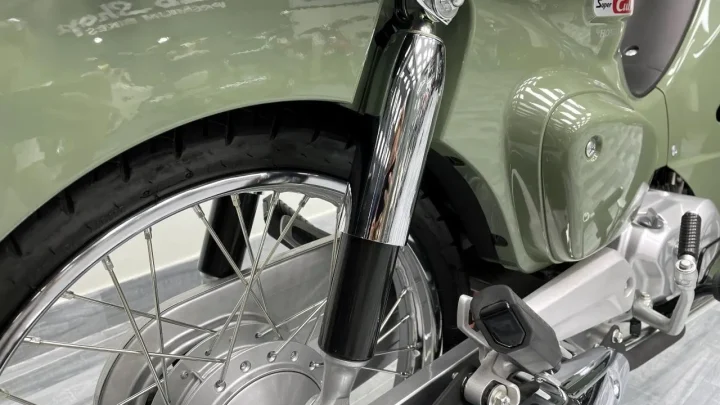 Honda Super Cub 110 Thái Lan -Yên liền siêu đẹp