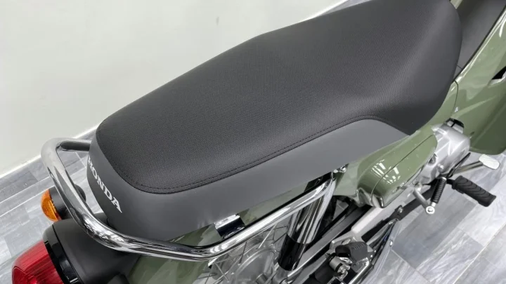 Honda Super Cub 110 Thái Lan -Yên liền siêu đẹp