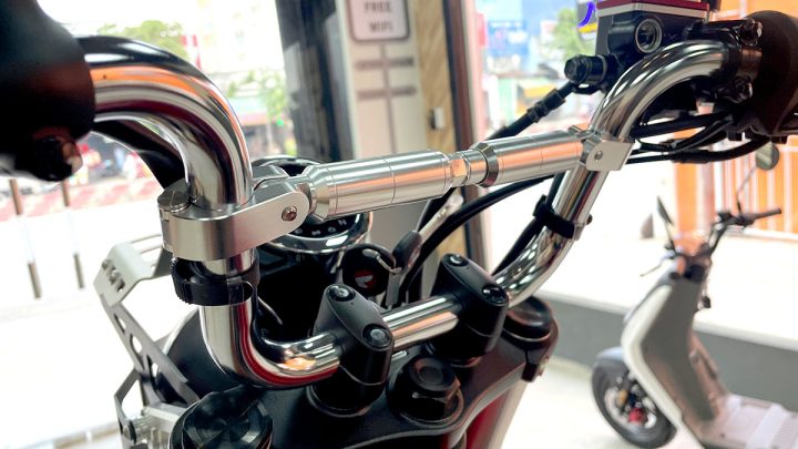 Thanh Giằng Ghi Đông Kitaco gắn xe Honda Dax, CT125 & Monkey
