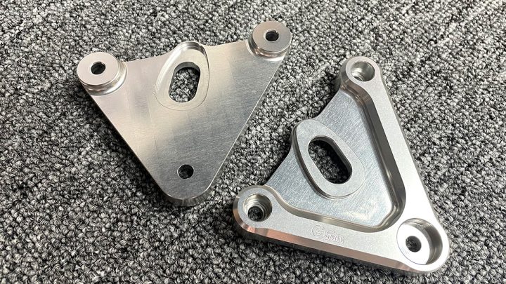 Pat gắn đèn xi nhan trước Gcraft nhập Thái Lan
