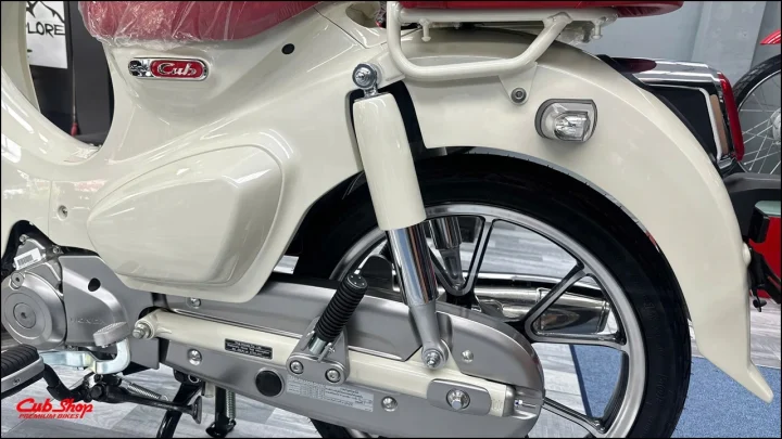 Honda Super Cub C125 Custom Special Edition