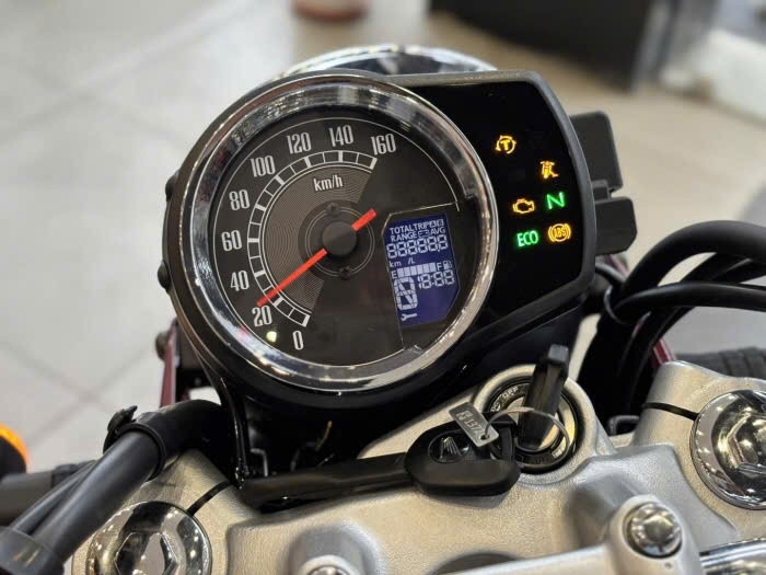CB350C đỏ titan (6)