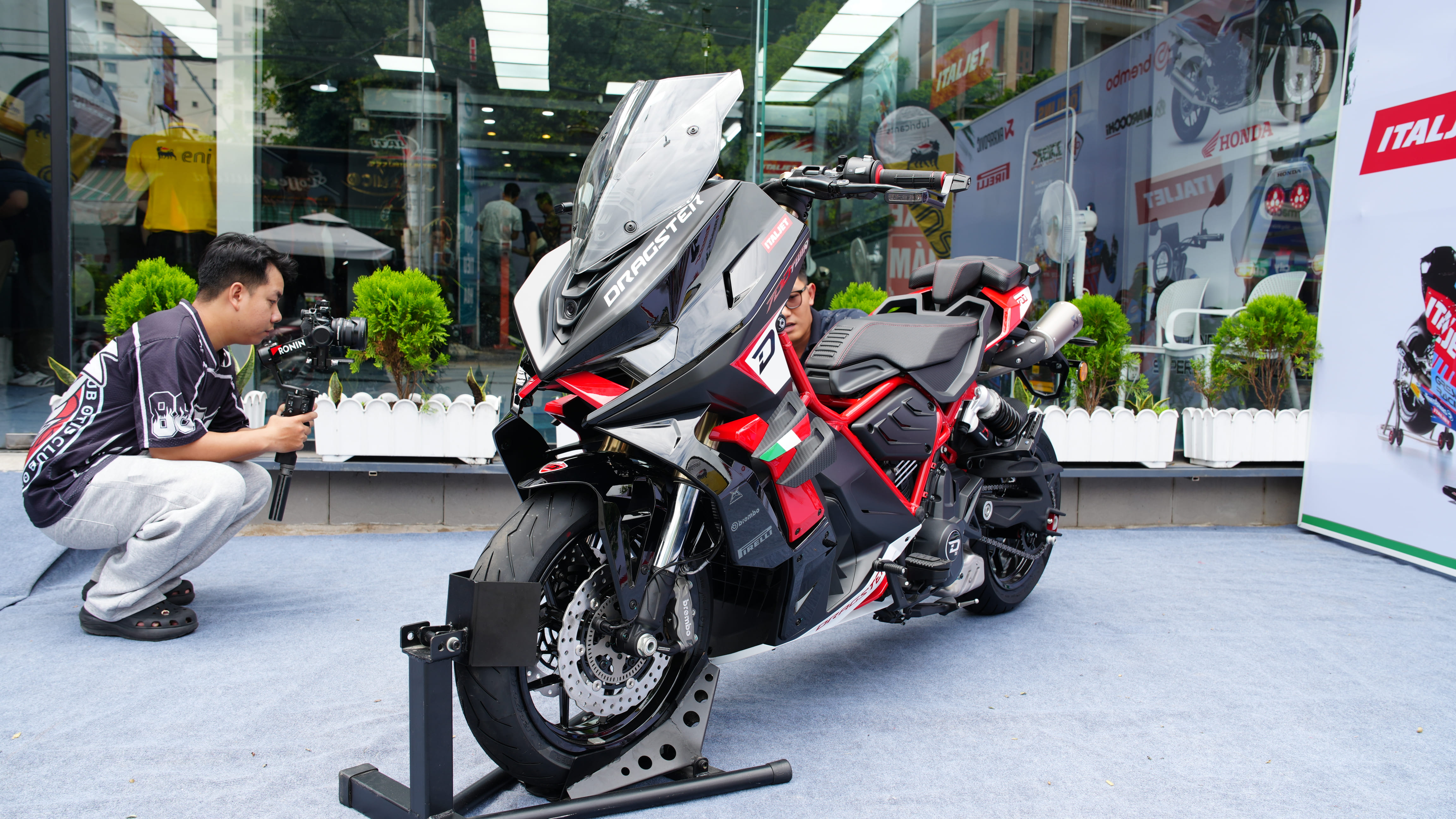 Italjet Dragster 700 Twin Premium Edition