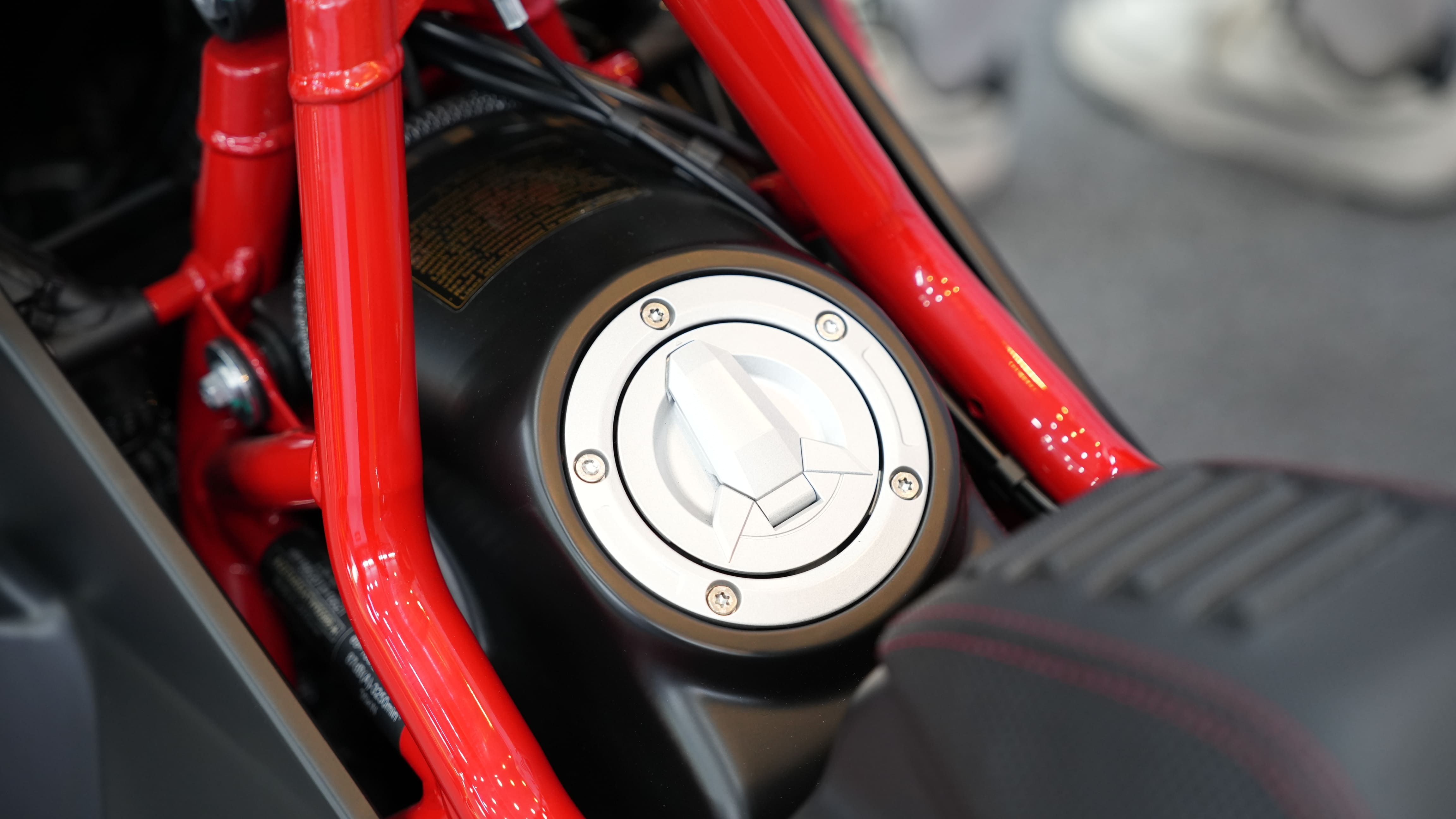 Italjet Dragster 700 Twin Premium Edition
