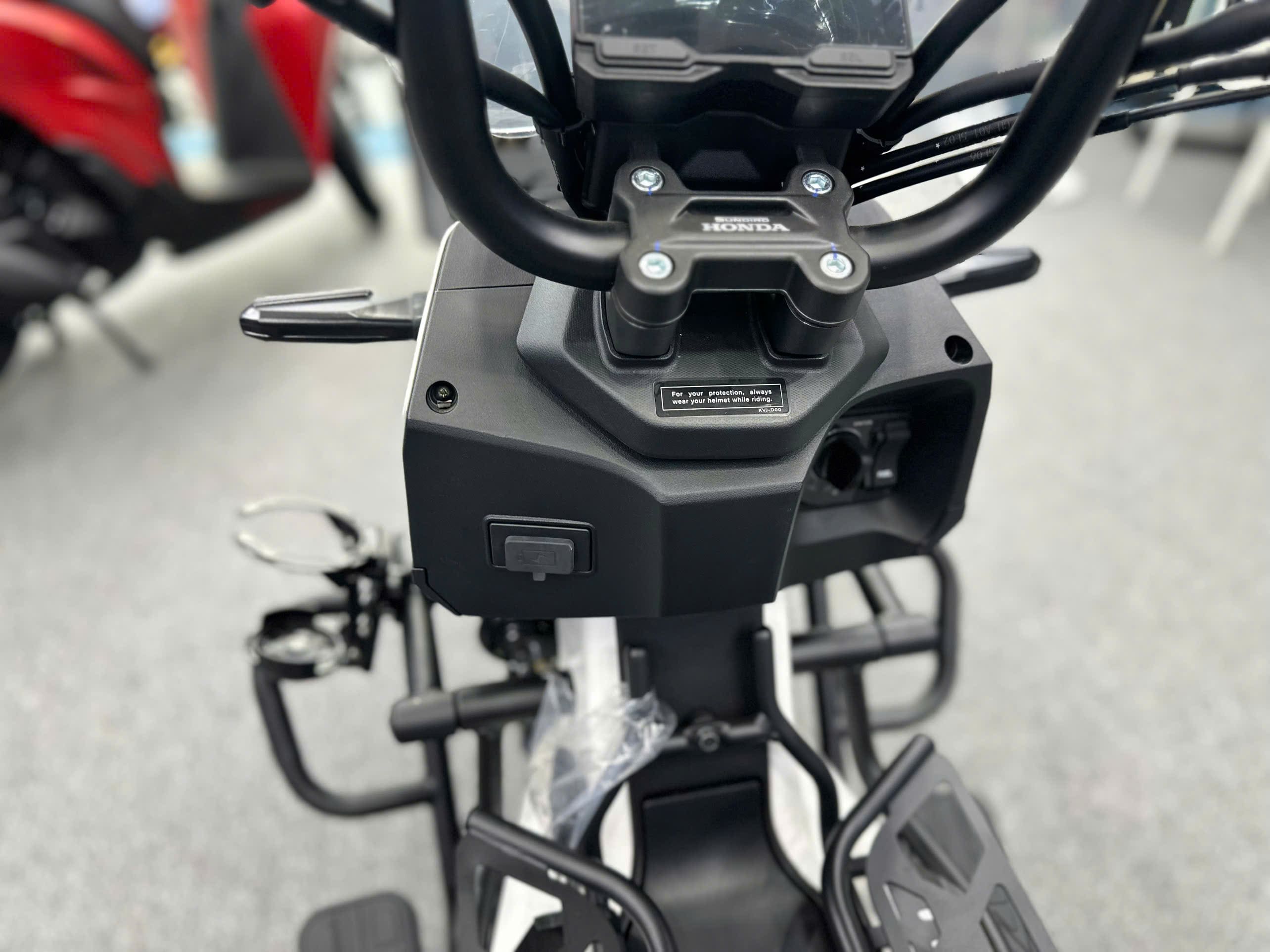 Phụ kiện honda square x125