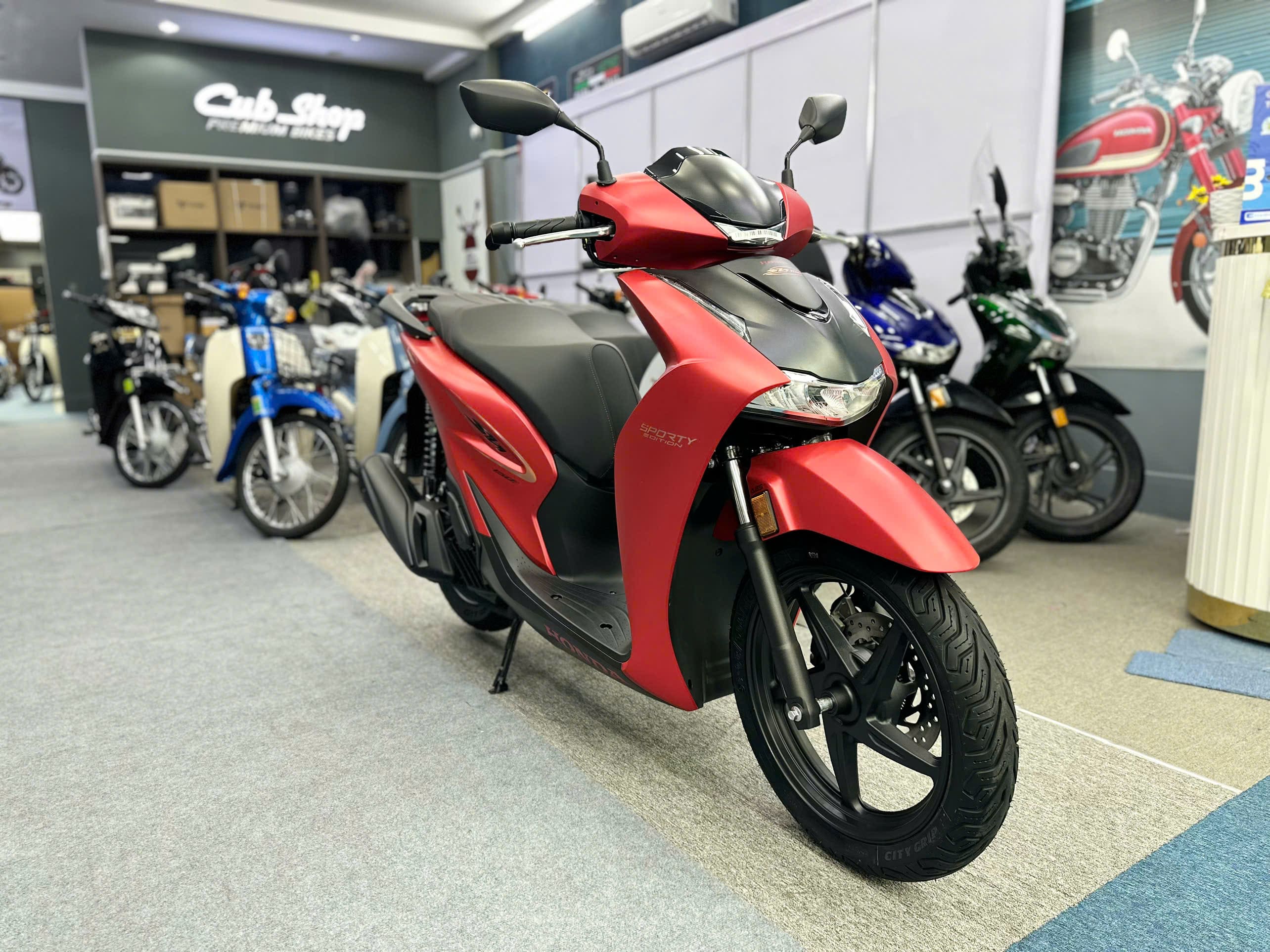 sh ý 150i 2026 màu đỏ