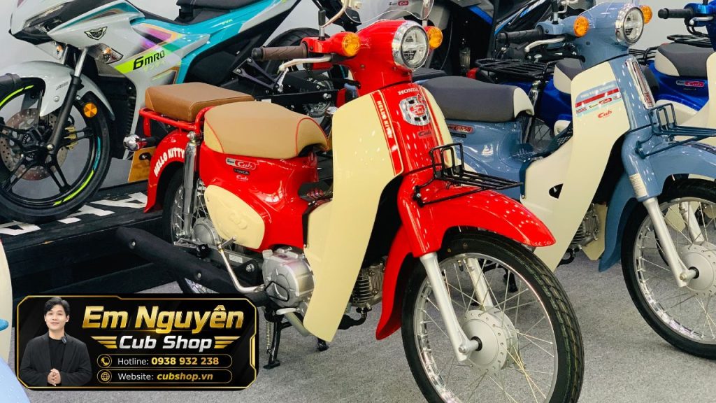 Honda Super Cub Hello Kitty 50cc & 110cc: Bộ đôi xe Nhật đặc biệt