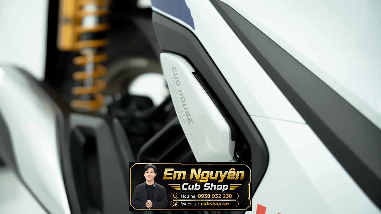honda-sh150i-repsol-custom-cubhouse-viet-nam (2) Honda SH150i Italy Repsol Custom | Cá tính riêng theo yêu cầu