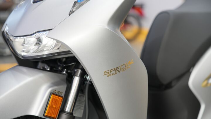 honda sh ý 150i 2027 màu bạc