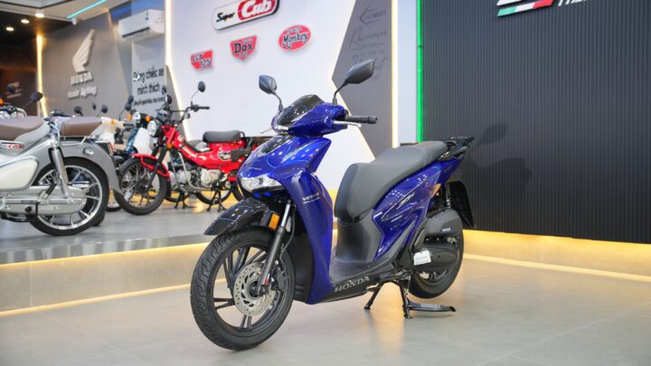 honda sh ý 150i 2027 vetro blue