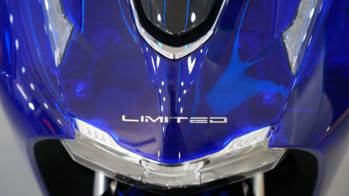 honda sh ý 150i 2027 vetro blue