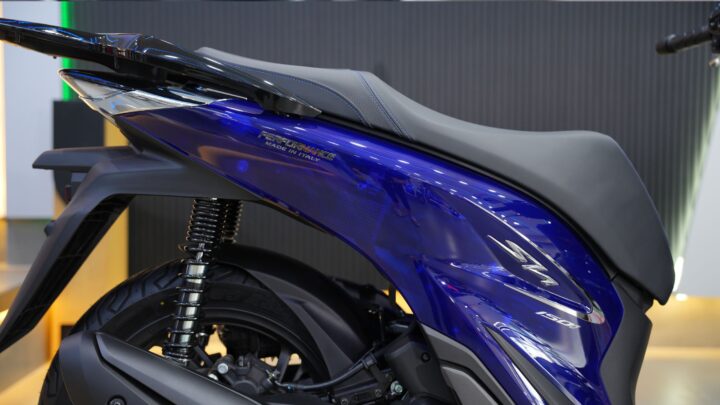 honda sh ý 150i 2027 vetro blue