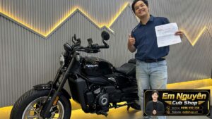 Vị khách đầu tiên chốt CFMOTO 450CL-C AMT ngay tại buổi ra mắt